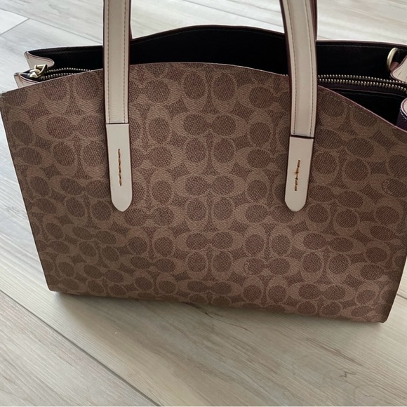 Stunning Authentic Coach Tatum Carryall 40 Bag in Signature - Picture 5 of 16